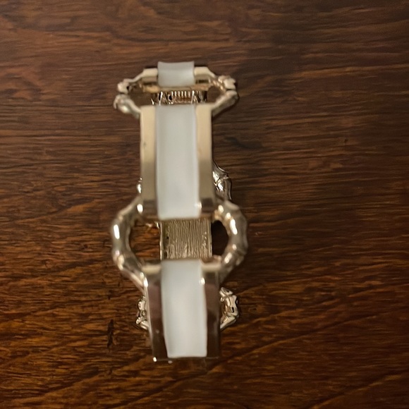 Anthropologie Jewelry - BNWOT Anthropologie Bracelet!
